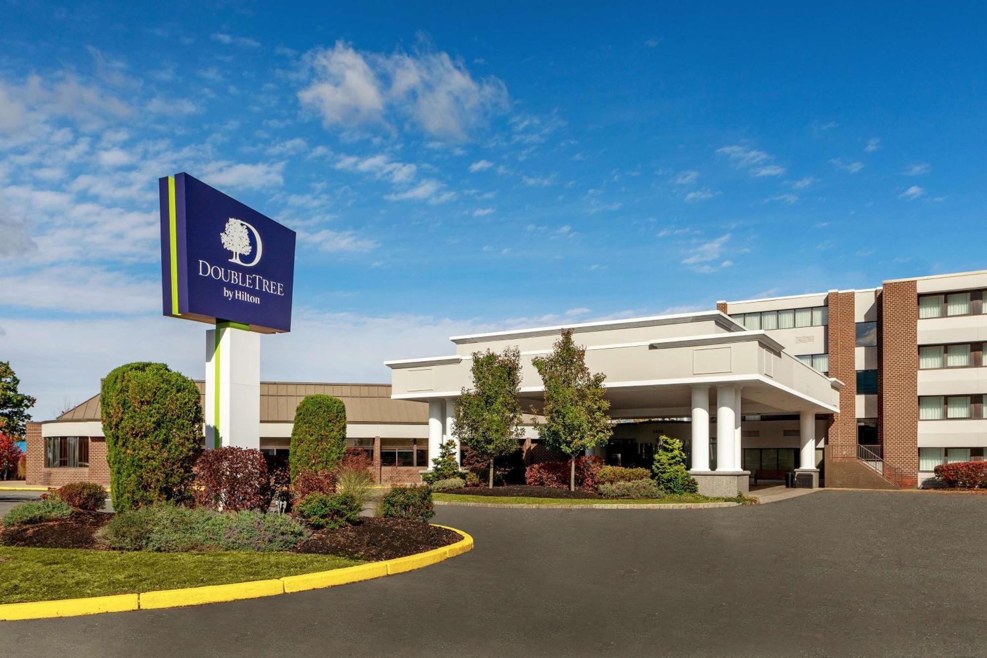 Hotel Doubletree By Hilton Boston/Westborough Exterior foto